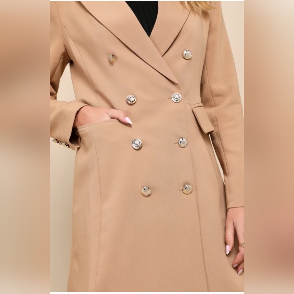 LULUs Elegant Tan Double-Breasted‎ Women's Coat. Sz. M NWT